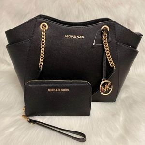 MICHAEL KORS LARGE CHAIN TOTE WITH WALLET